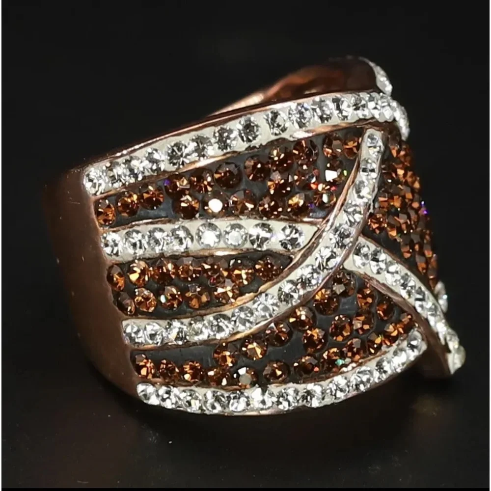 NEW Sterling Silver - Brown & White Crystal Highway Ring Size 7 - 12g - Picture 1 of 6